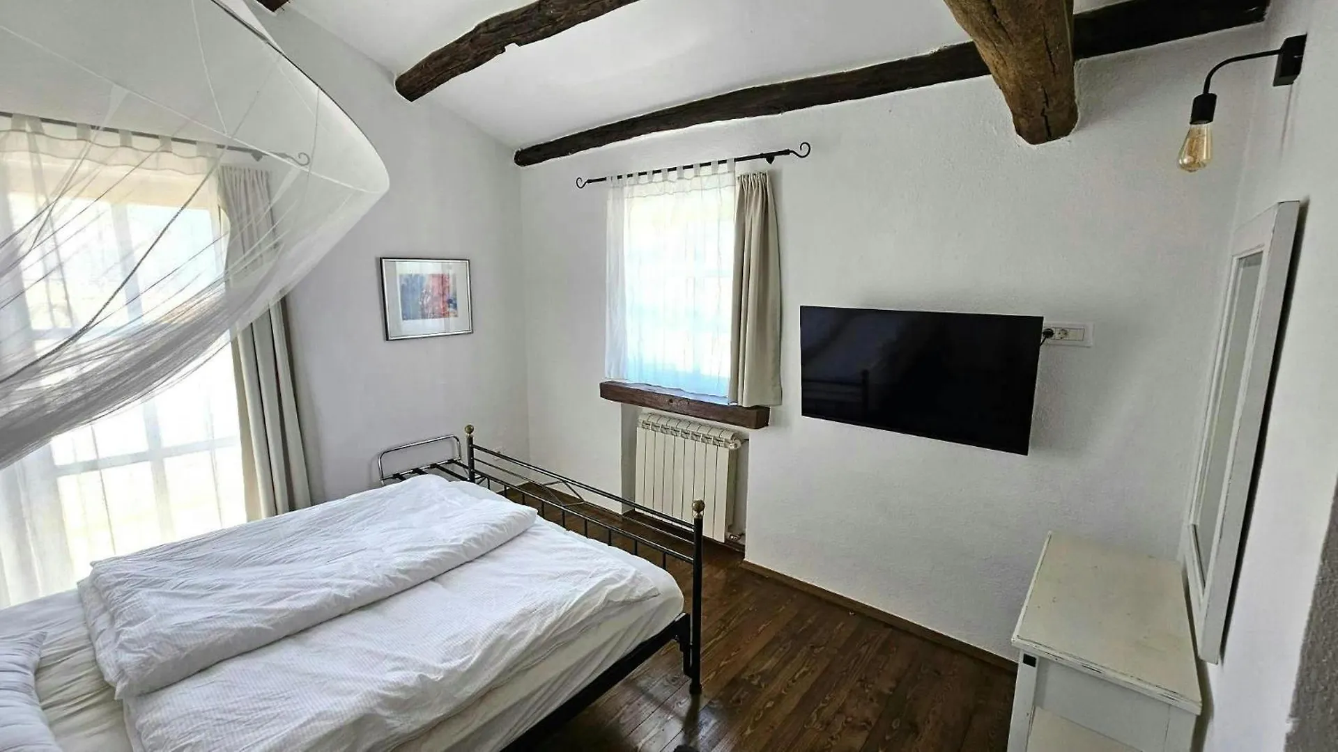 Crogo Villa Avena Barat  Barat (Porec)