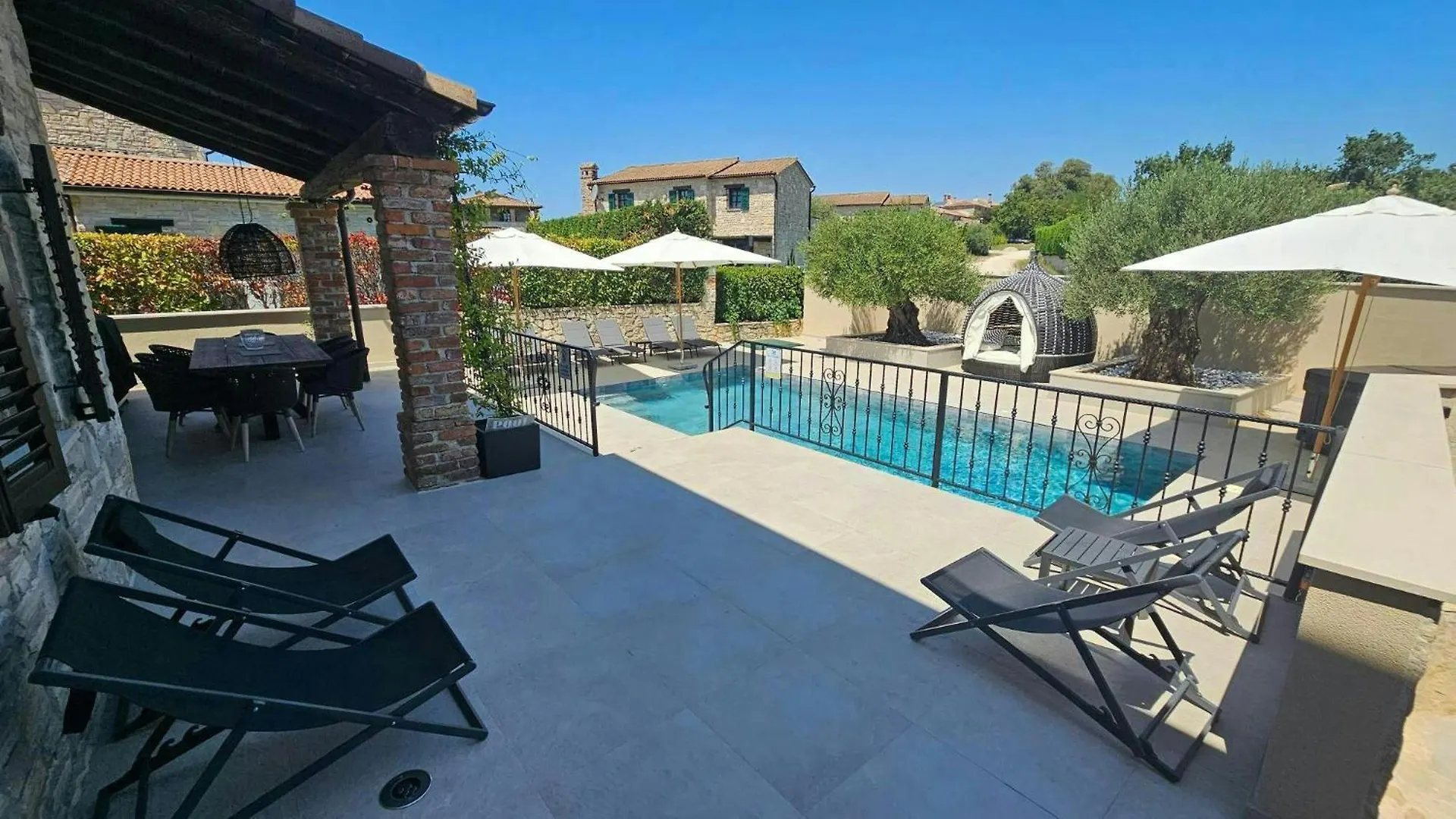 Crogo Villa Avena Barat  0*, Barat (Porec) Kroatien